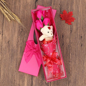 Bouquet de Savon Rose avec Ours Mignon