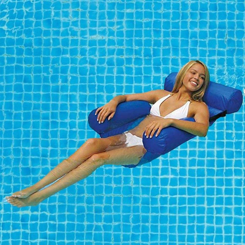 Lit flottant et chaise longue de natation